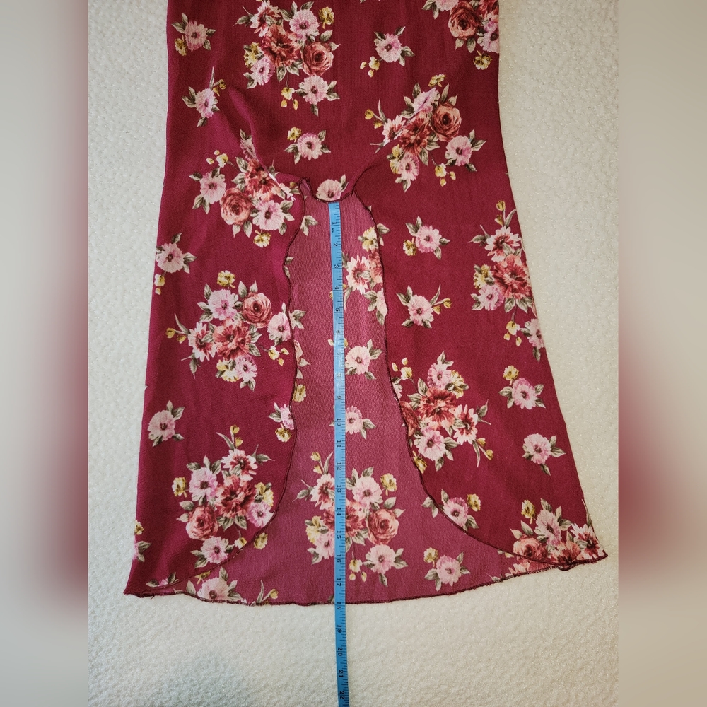Floral High-Low Top - Picture 4 of 9